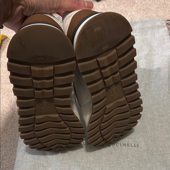 Brunello Cucinelli White and Black Sneakers with Vintage Style - Picture 10 of 10